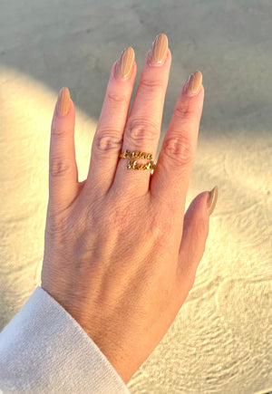 Latina Hustle Ring