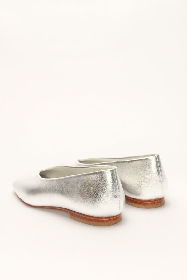 New Ama Flat Shoes in Silver