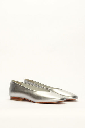 New Ama Flat Shoes in Silver