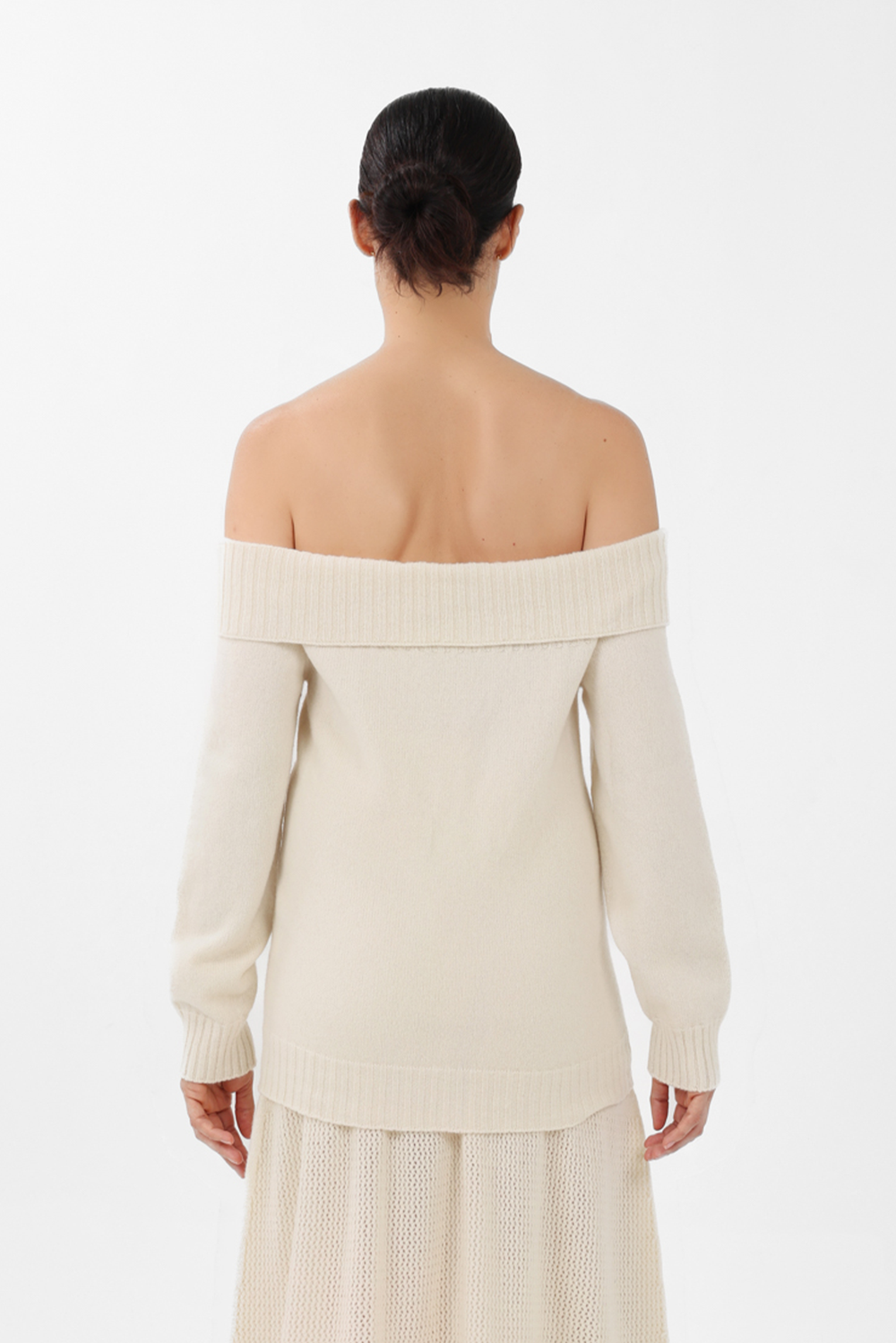 Cashmere Off-the-Shoulder Sweater in White