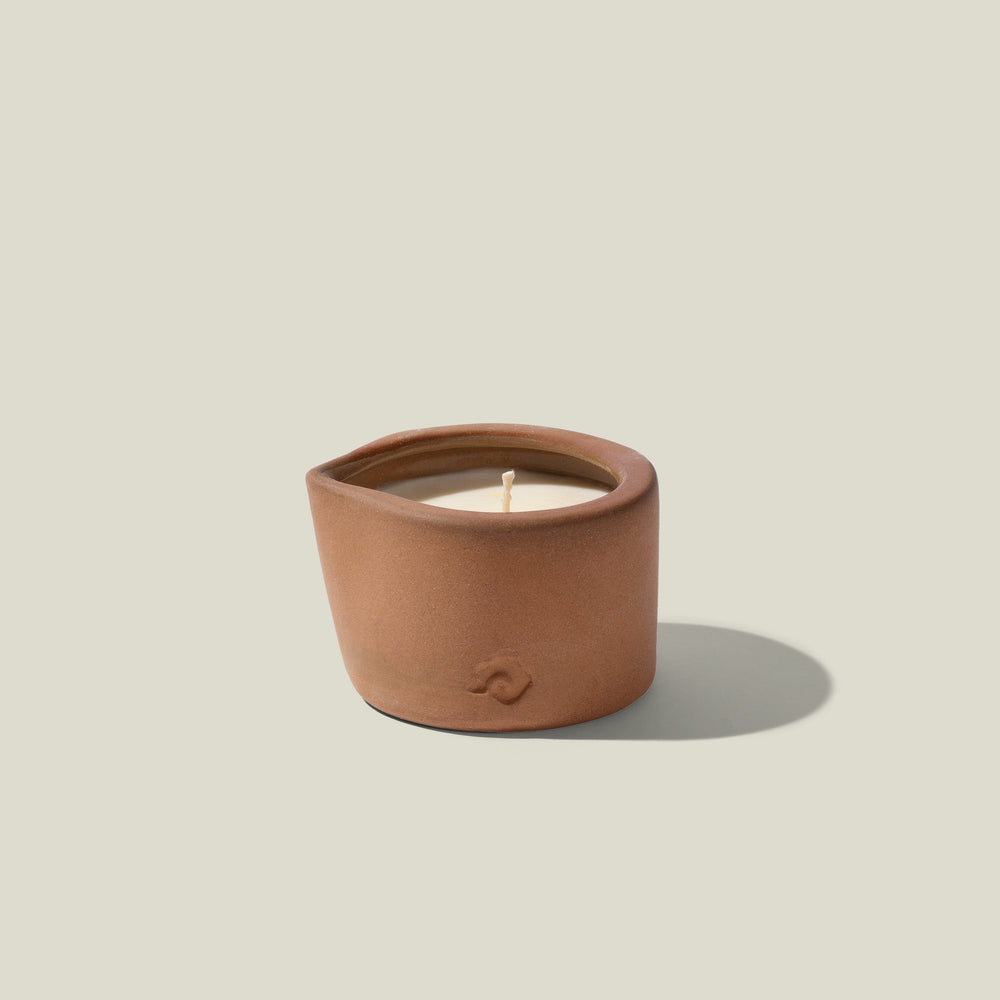 Coco Corazon Massage Candle