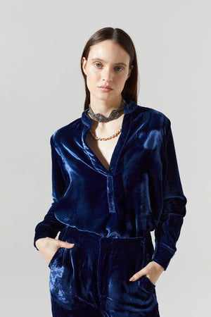Nikka Silk Velvet Shirt - Navy Blue