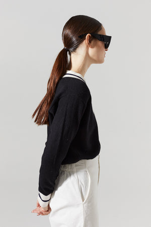 Preppy Cashmere Sweater - Black