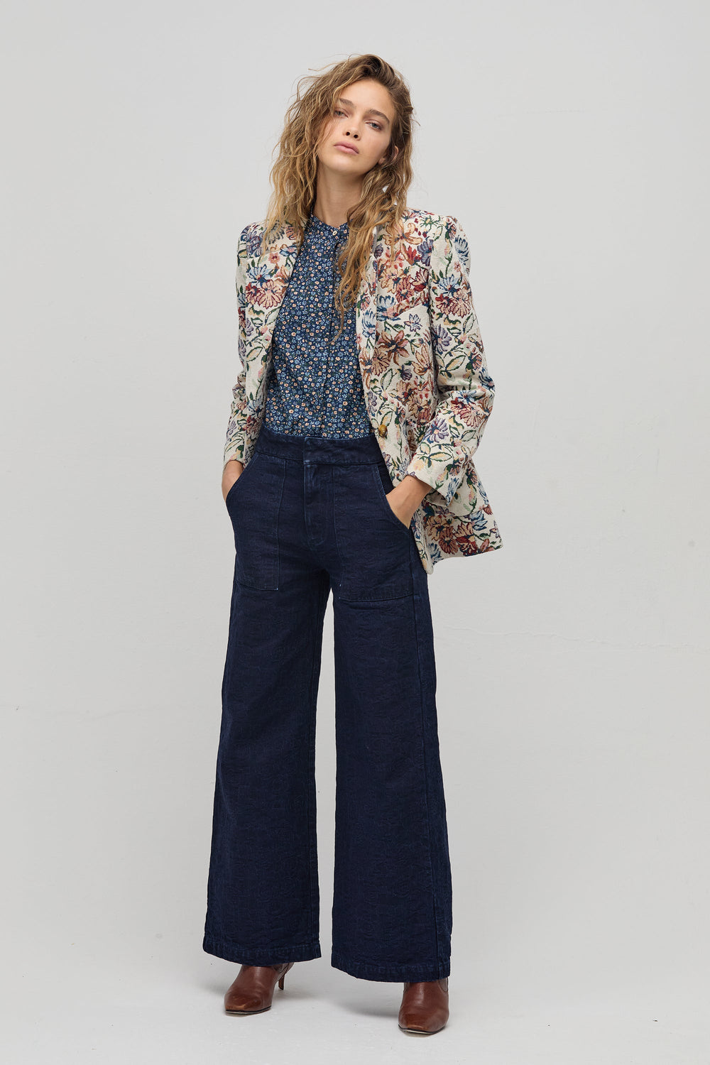 Miro Brocade Blazer - Floral Tapestry