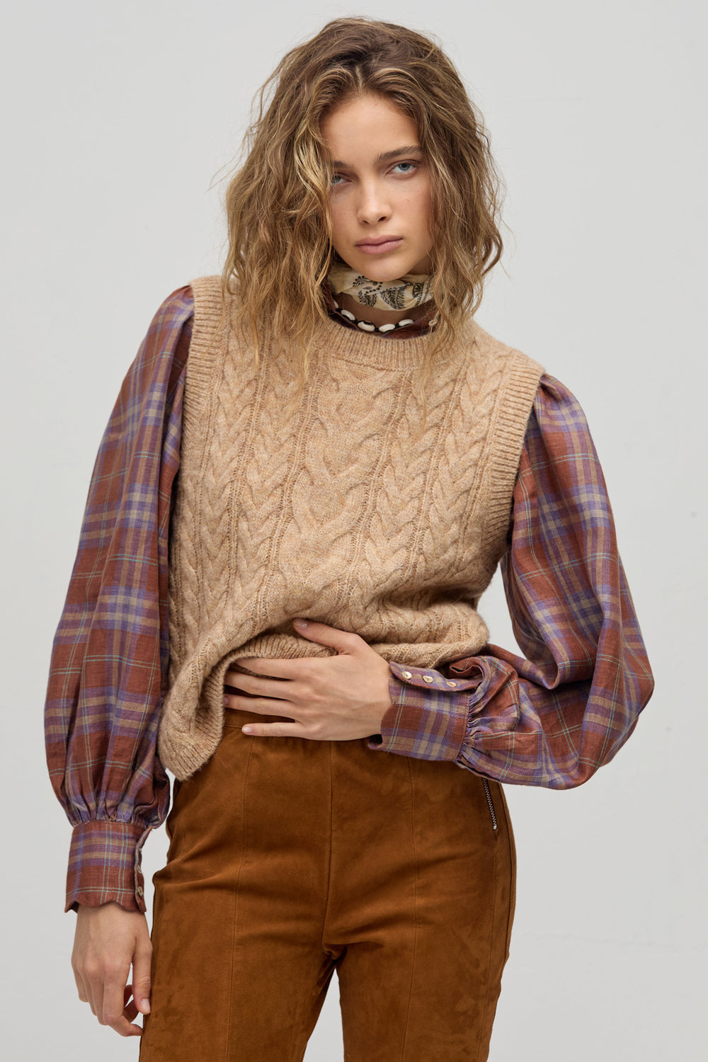 Otto Knitted Vest - Camel