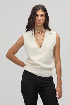 Preppy Lurex Knitted Vest - White