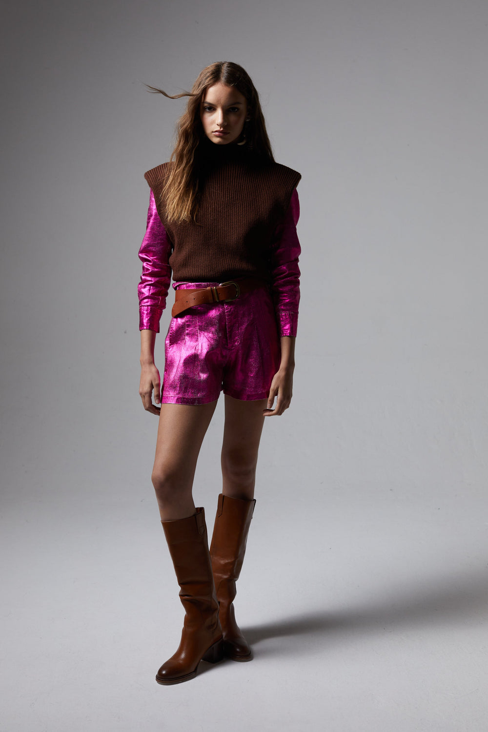 Frida Metallic Linen Shorts - Fuchsia