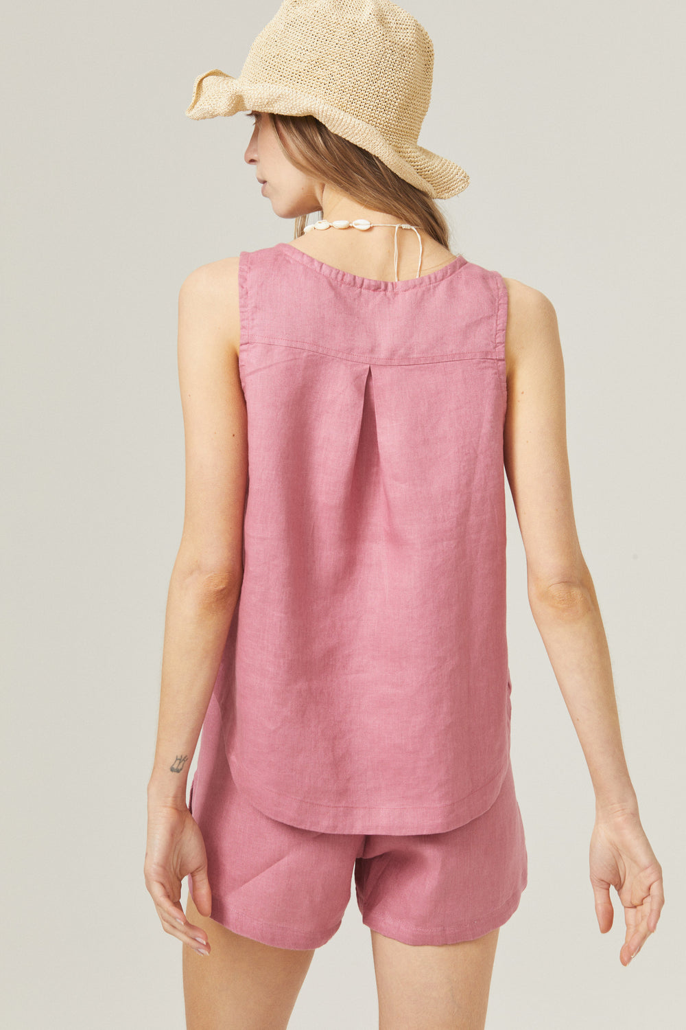 Moon Linen Shorts - Burgundy