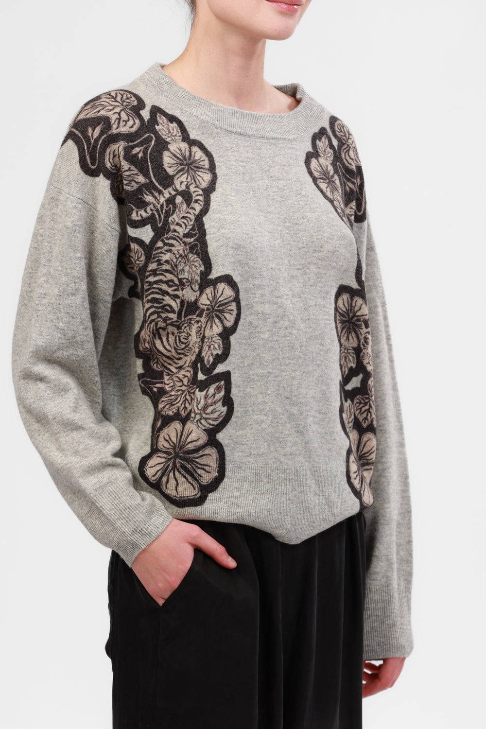 Sweater Blossom Grey