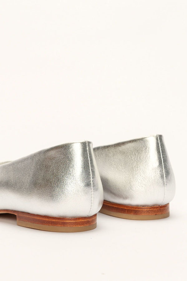 New Ama Flat Shoes in Silver