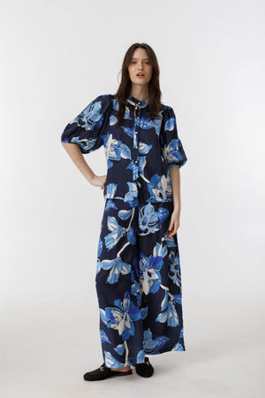 Bubble Linen Shirt - Navy Hibiscus Print