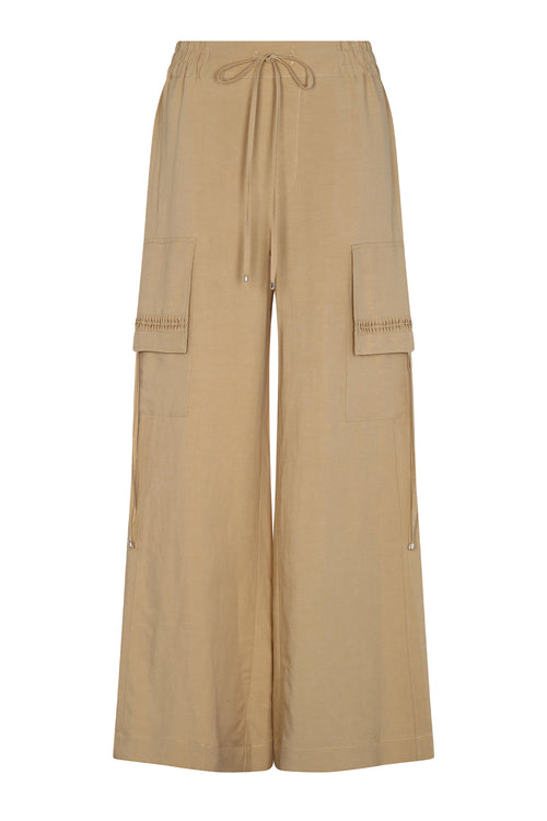 Tiana Pant | Camel