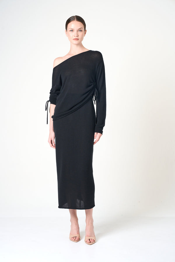 Long Sleeve Top in Black