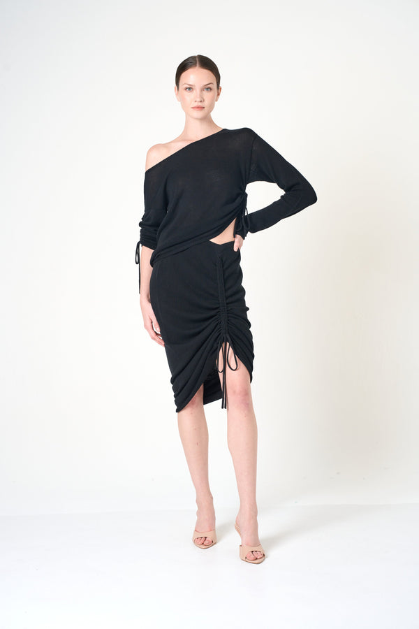 Long Sleeve Top in Black